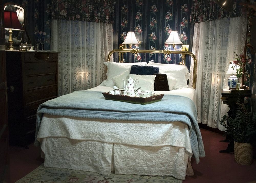 Palmer House Inn Фалмът Екстериор снимка