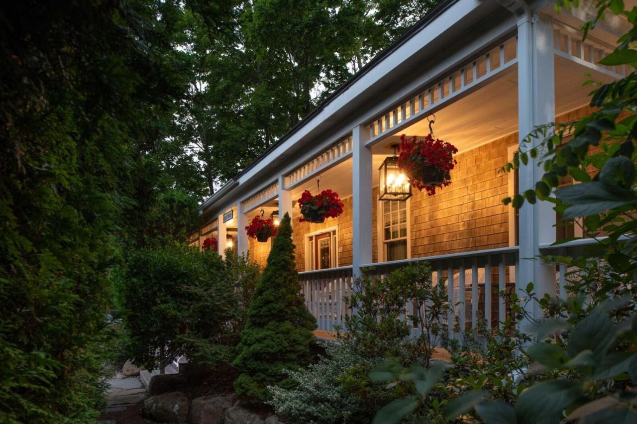 Palmer House Inn Фалмът Екстериор снимка