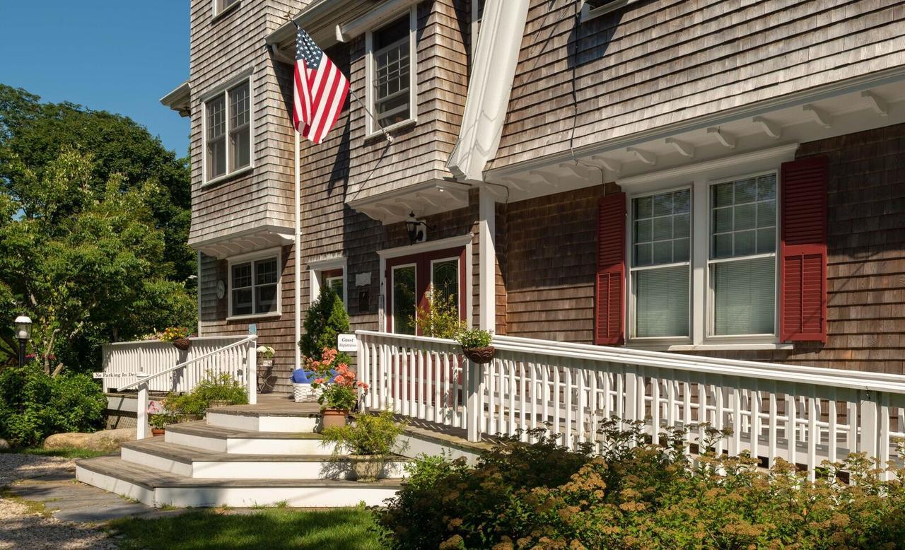 Palmer House Inn Фалмът Екстериор снимка