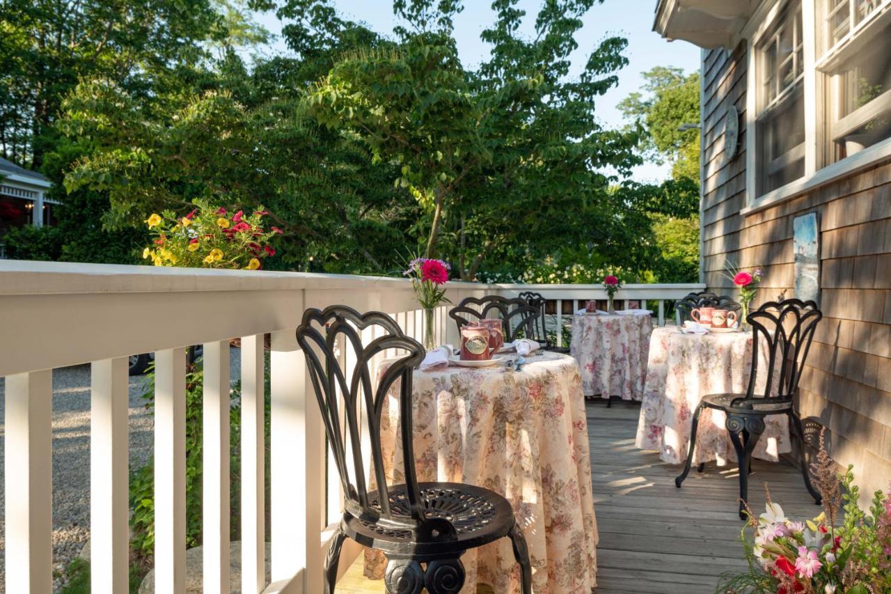 Palmer House Inn Фалмът Екстериор снимка