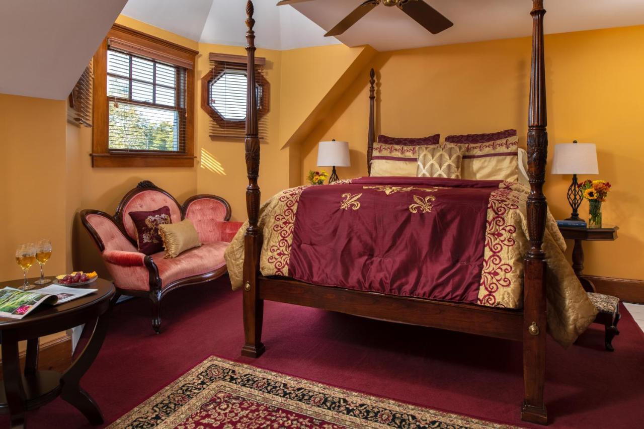 Palmer House Inn Фалмът Екстериор снимка